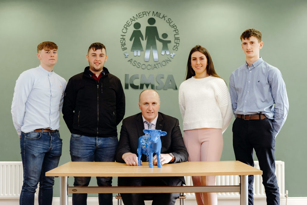 REPRO FREE
24/02/2020
ICMSA Present 2019 John Feely Scholarships

The four recipients of the 2019 John Feely Scholarships were hosted at their Limerick head office today (24/2) by ICMSA and the individual cheques for €1500 were handed over to the successful young applicants by the association’s President, Pat McCormack. 
Mr McCormack said the standard of the applicants overall was very encouraging and that of the four individuals concerned was outstanding.  L to R,  Sean Fitzpatrick, Mullinavat, Co Kilkenny, Conor Michael O’Sullivan, Donoghmore, Co Cork, Mairead Brosnan, Lixnaw and Mark McCoy, Smithborough, Co Monaghan. “The standard we’re seeing in the young dairy farmers coming through bodes well for the sector: they’re technically very strong and environmentally aware, they’re also committed to building on the standards already achieved. 
ICMSA is delighted to be associated with the John Feely Scholarship programme and we’ll be getting out the details for the 2019 programme in due course”, said Mr McCormack.   


Ends  
Cathal MacCarthy, 087-6168758
ICMSA Press Office
Pic: Don Moloney
